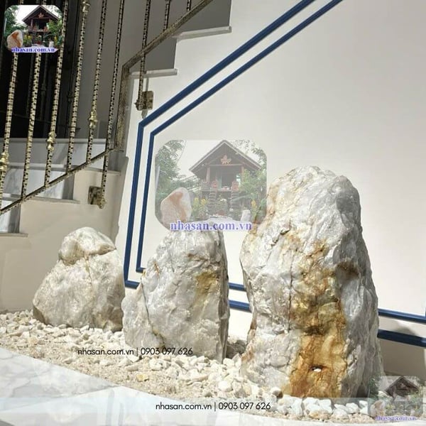 Monolithic white quartz stone