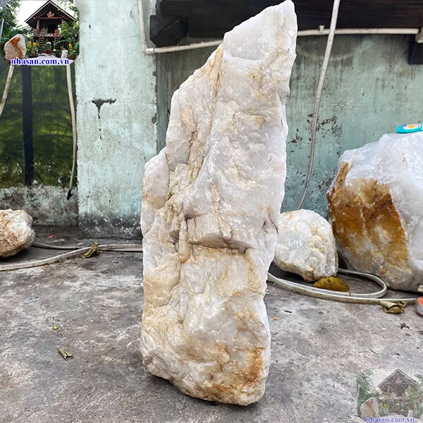 Đá thạch anh trắng thô 55kg- K180