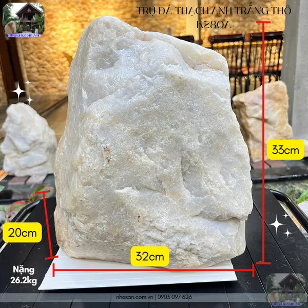 Trụ đá thạch anh trắng thô K280A, nặng 26.2kg, cao 33cm x ngang 32cm x dày 20cm
