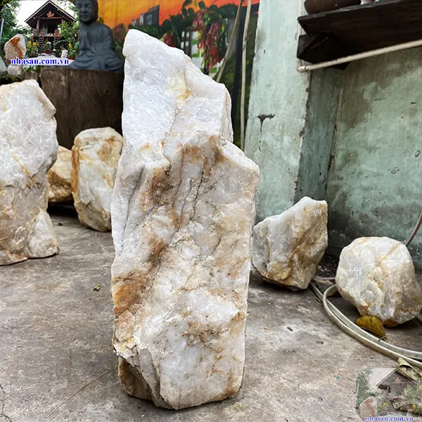 Đá thạch anh trắng thô 55kg- K180
