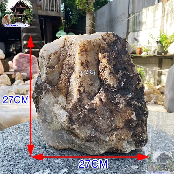 Đá thô thạch anh 22kg, cao 27cm x ngang 27cm - K264
