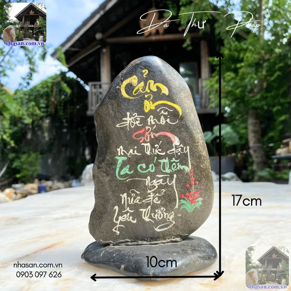 Đá thư pháp DKC04 nặng 1,06kg, kích thước:  cao 17cm x ngang 10cm 