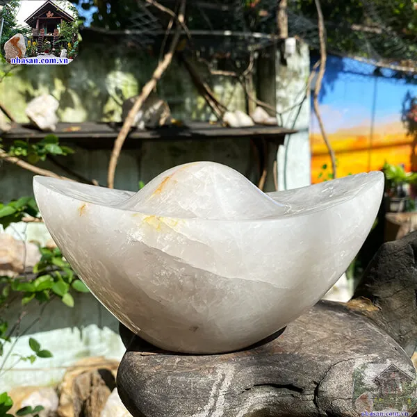 Thỏi vàng phong thủy đá thạch anh trắng 3.8kg, kích thước (22 x 12 x 13 (cm)) - TV41
