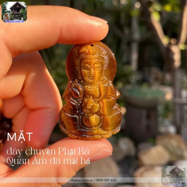 Dây chuyền Phật Bà Quan Âm đá mắt hổ nặng 12gr, cao 4.5cm x ngang 2.8cm - MDC19