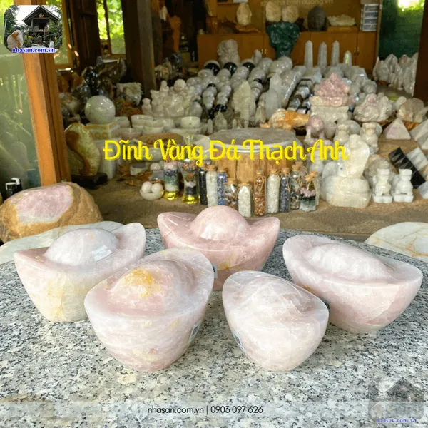 Đĩnh vàng đá thạch anh biểu tượng của sự giàu sang, phú quý