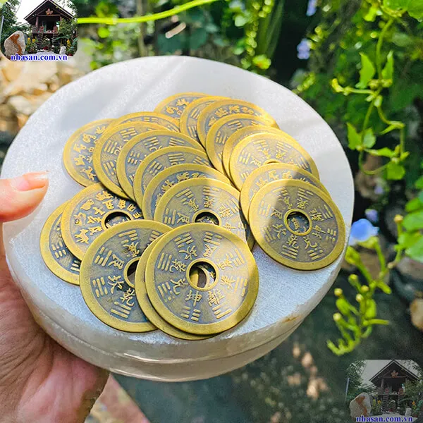 Đồng tiền xu Thái Tuế (tiền Áp Tuế) cổ phong thủy - Hóa giải tuổi, hướng nhà bị phạm sao Thái Tuế