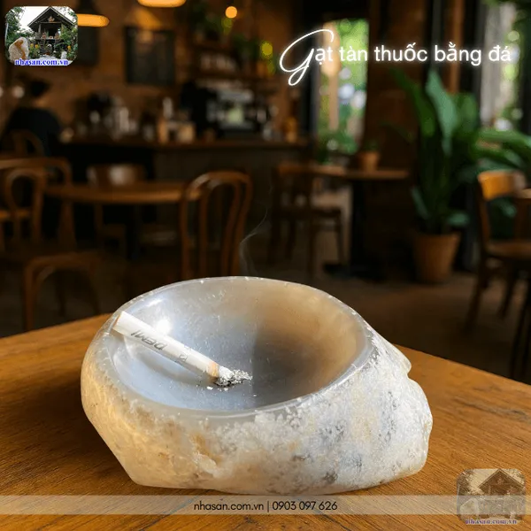 Gạt tàn thuốc bằng đá mã não GTT01 nặng 560gr, kích thước 10x12cm