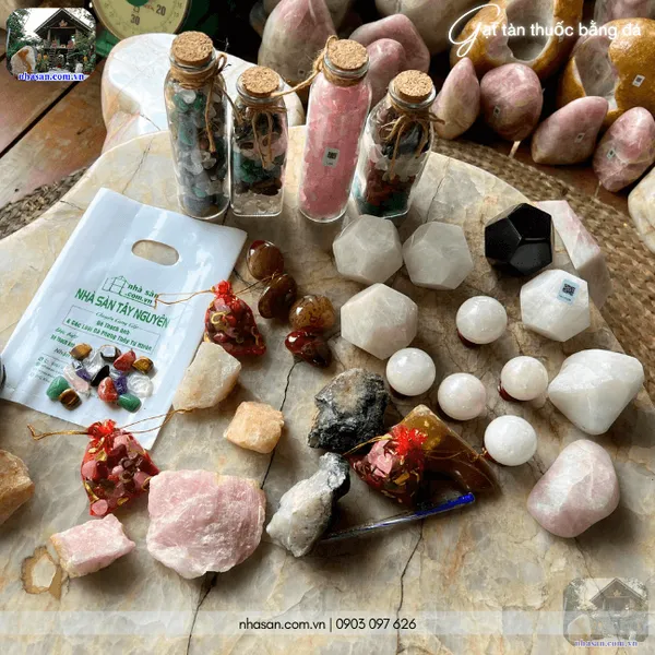 Gạt tàn thuốc bằng đá mã não GTT01 nặng 560gr, kích thước 10x12cm
