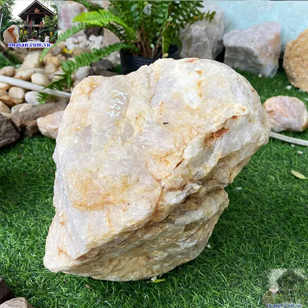 Đá thạch anh hồng thô khối 14kg-K147