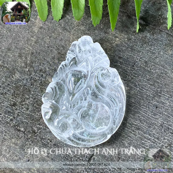 Mặt dây chuyền hồ ly chúa thạch anh trắng nặng 6gr, cao 3.1cm x ngang 2.3cm - MDC22