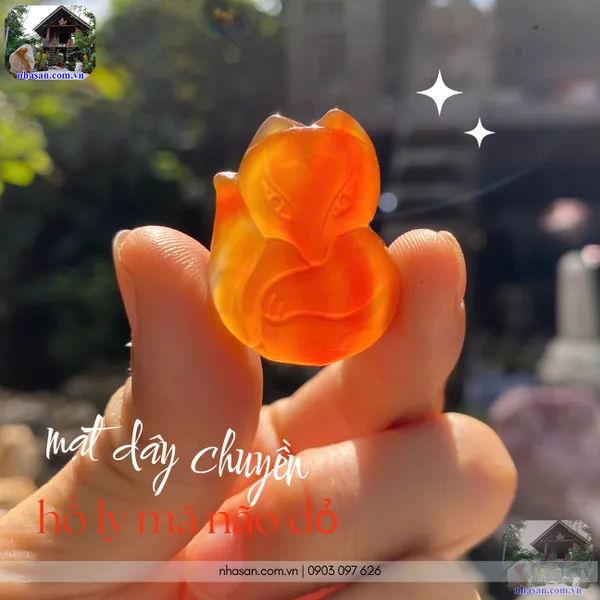 Mặt dây chuyền hồ ly mã não đỏ nặng 7gr, cao 3.1cm x ngang 2.3cm - MDC24