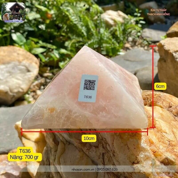 Kim tự tháp thạch anh hồng T636, 700gr, cao 6cm x ngang 10cm