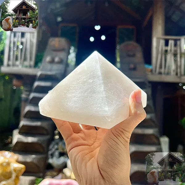 Kim tự tháp thạch anh trắng 1kg - T647