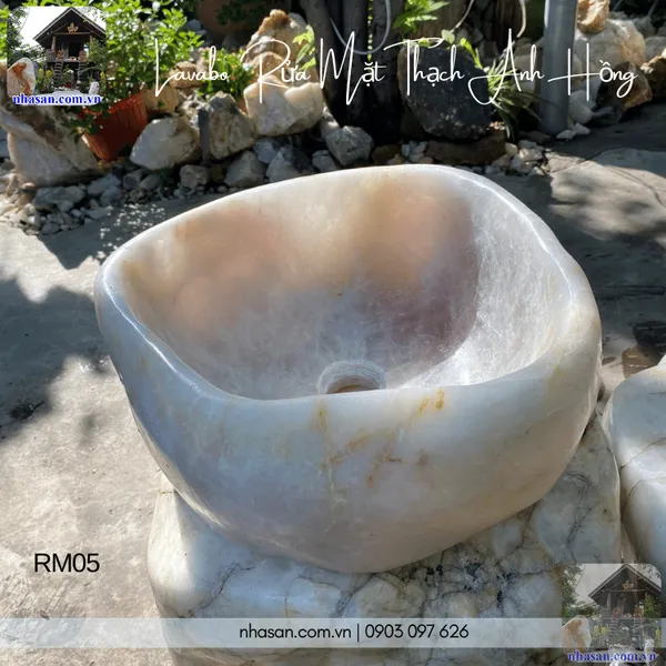 Lavabo rửa mặt thạch anh hồng nặng 16.5kg, dài 35cm x rộng 34cm x cao 15cm - RM05