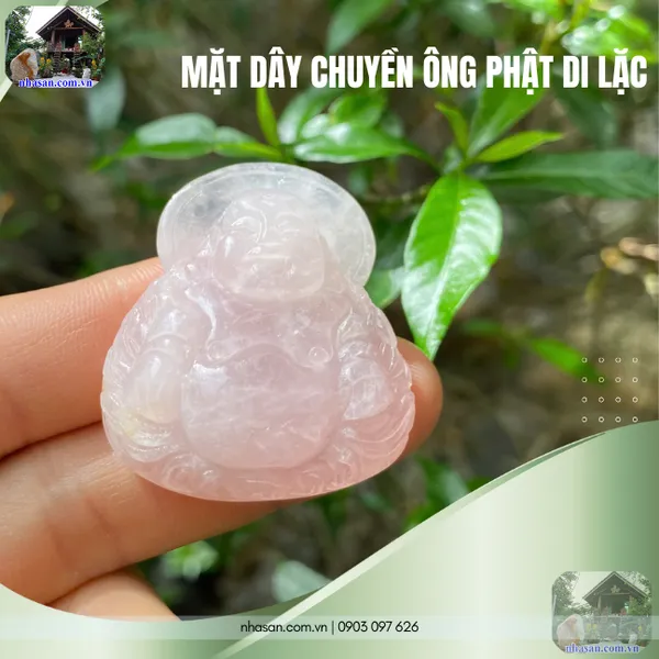 Mặt dây chuyền ông phật di lặc đá thạch anh nặng 19gr, kích thước 3.3x3.8cm MP30