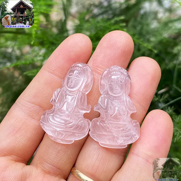 Mặt dây chuyền Phật Bà Quan Âm mang đến bình an giải trừ tai ách