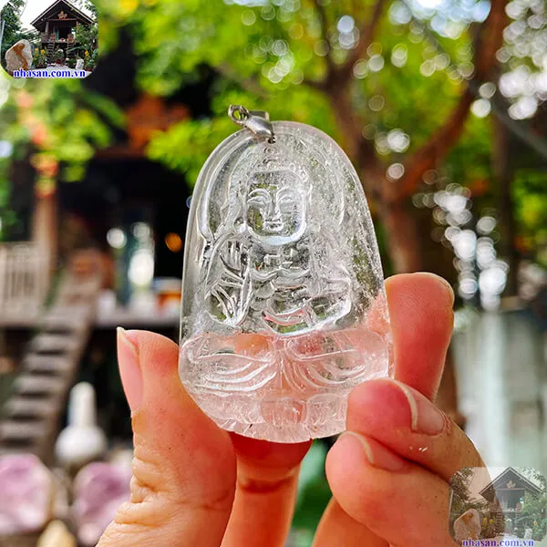 Mặt Phật A Di Đà đá thạch anh trắng (20g) cho tuổi Tuất, Hợi - MP15