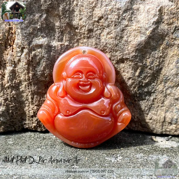 Mặt Phật Di Lặc đá mã não đỏ MP21 nặng 13gr, kích thước ngang 3.5cm x cao 3.7cm