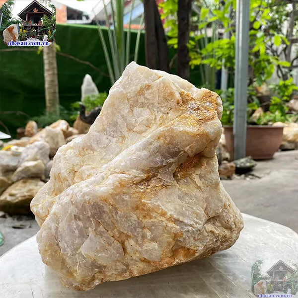 Đá thạch anh hồng thô khối 10kg-K133