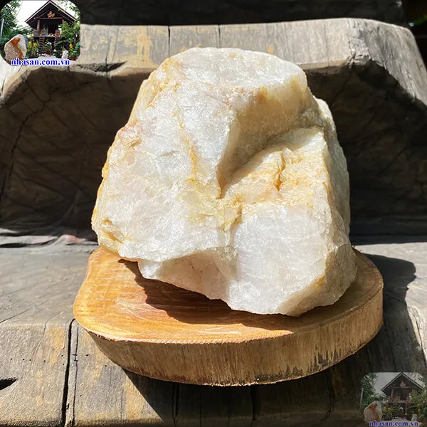  Đá thạch anh thanh tẩy 7.6kg, cao 16cm x ngang 23cm - K254