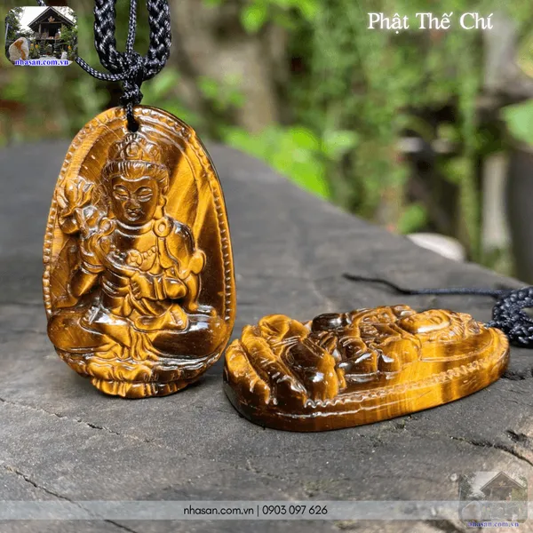 Mặt dây chuyền Phật Thế Chí đá mắt hổ nặng 18gr, cao 4.6cm x ngang 3cm x dày 0.8cm
