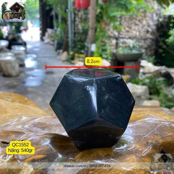 Quả cầu 12 mặt đá bồ kết đen QC1552-540gr-8.2cm