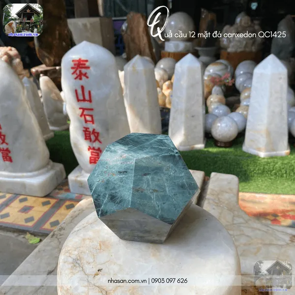 Quả cầu 12 mặt đá canxedon QC1425 - 2.52kg - 13cm