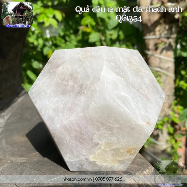 Quả cầu 12 mặt đá thạch anh QC1354 - 2.26kg - 10.5cm