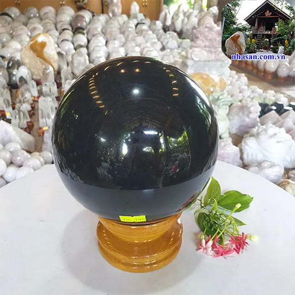 Hình ảnh quả cầu thạch anh