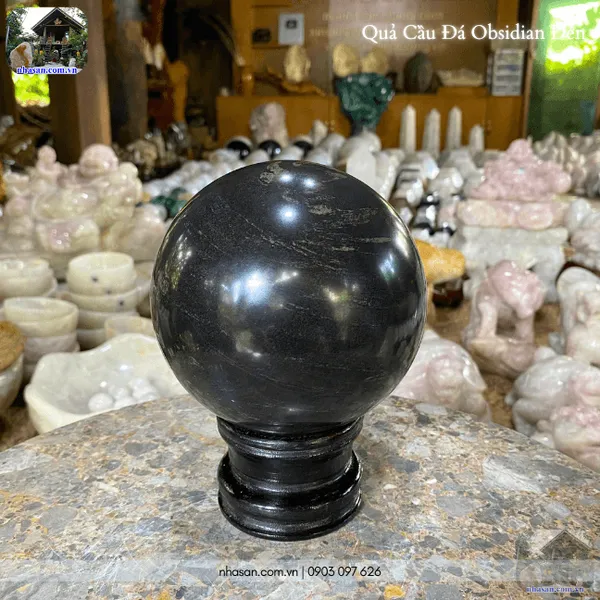 Quả cầu đá obsidian đen 3.7kg - 12cm - QC1419