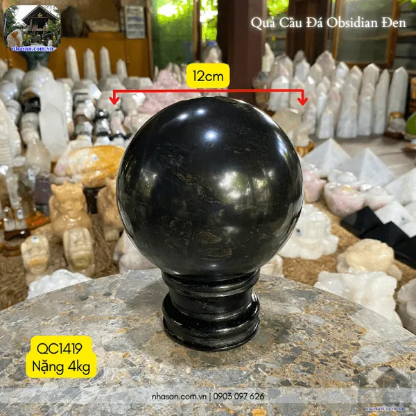 Quả cầu đá obsidian đen 3.7kg - 12cm - QC1419
