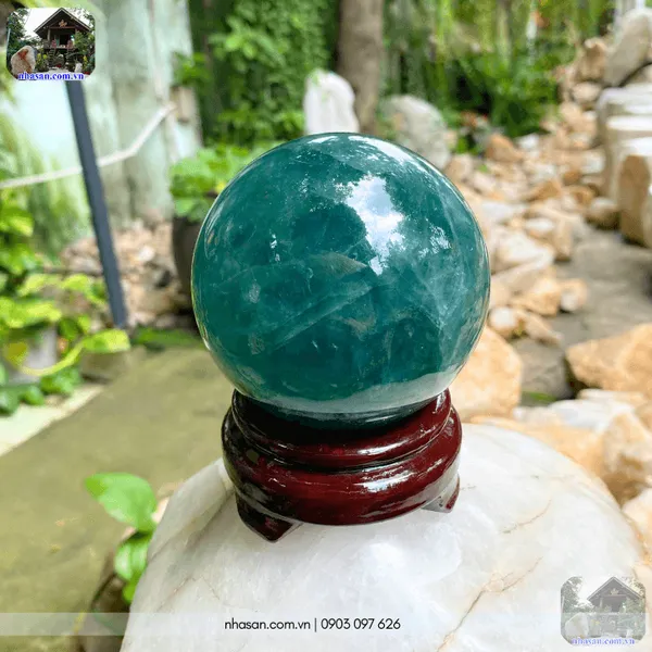 Quả cầu phong thủy màu xanh lá cây 1.12kg - 9cm - QC1467