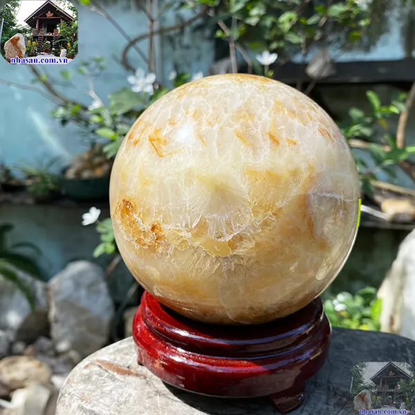 Quả cầu thạch anh vàng 2.14kg-12cm-QC1269