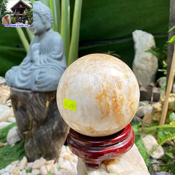 Quả cầu thạch anh bông vàng QC1271-2.06kg-12cm