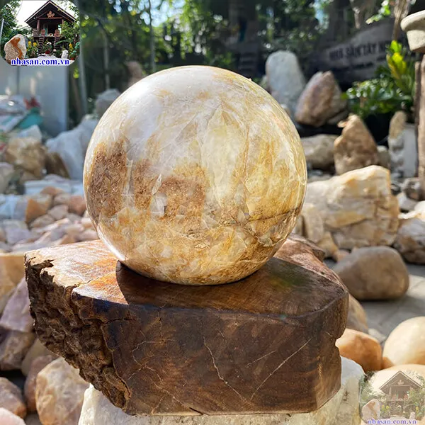 Quả cầu thạch anh bông vàng tự nhiên QC1263-3.74kg-14cm