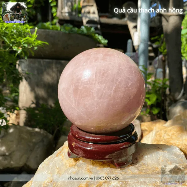 Quả cầu thạch anh hồng 1.78kg - 11cm - QC1420