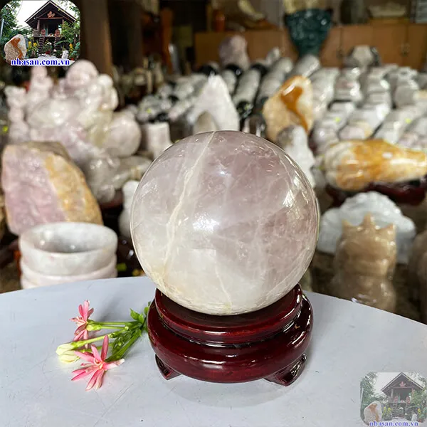 Quả cầu thạch anh hồng 7.6cm-700gr-QC1086