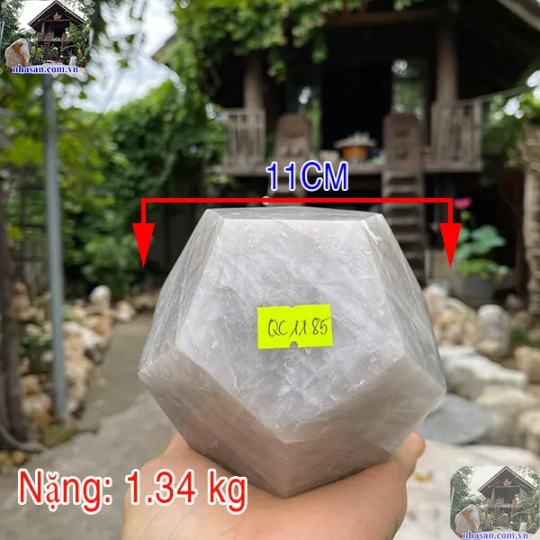 Quả cầu thạch anh trắng 12 mặt - Năng lượng dồi dào, xua đuổi tà khí
