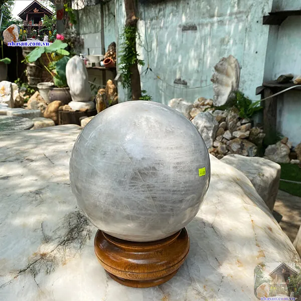 Quả cầu thạch anh trắng 27cm-25.5kg-QC1108