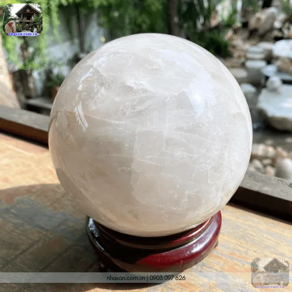 Quả cầu thạch anh trắng QC1435 - 3.06kg - 13cm