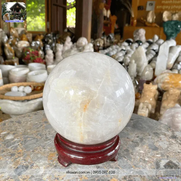 Quả cầu thạch anh trắng QC1435 - 3.06kg - 13cm