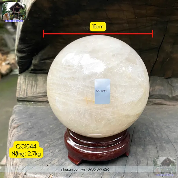 Quả cầu thạch anh trắng 13cm-2.7kg-QC1044