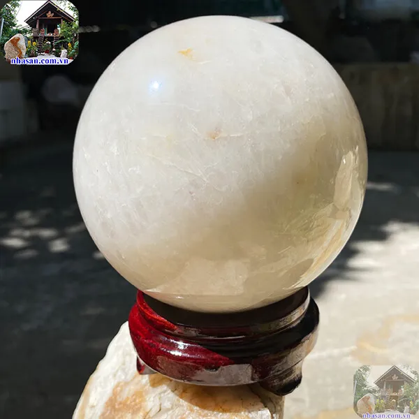 Quả cầu thạch anh 2.76kg - 13cm - QC1307
