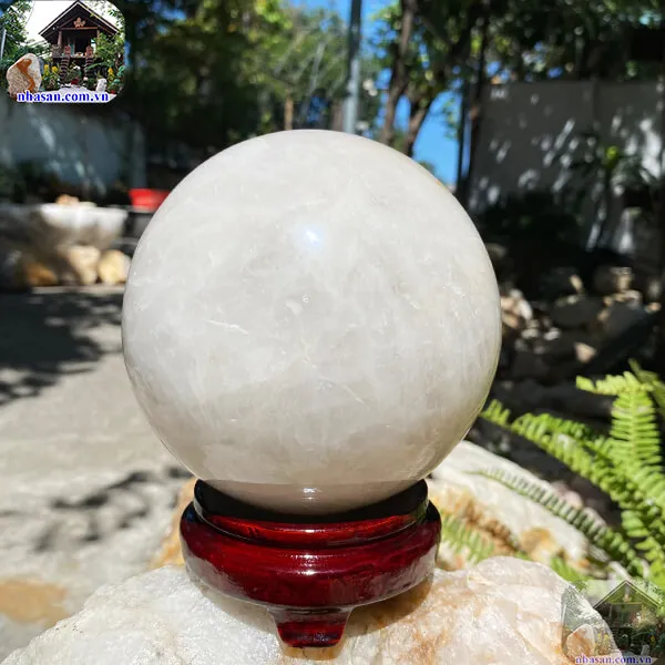 Quả cầu thạch anh 2.76kg - 13cm - QC1307