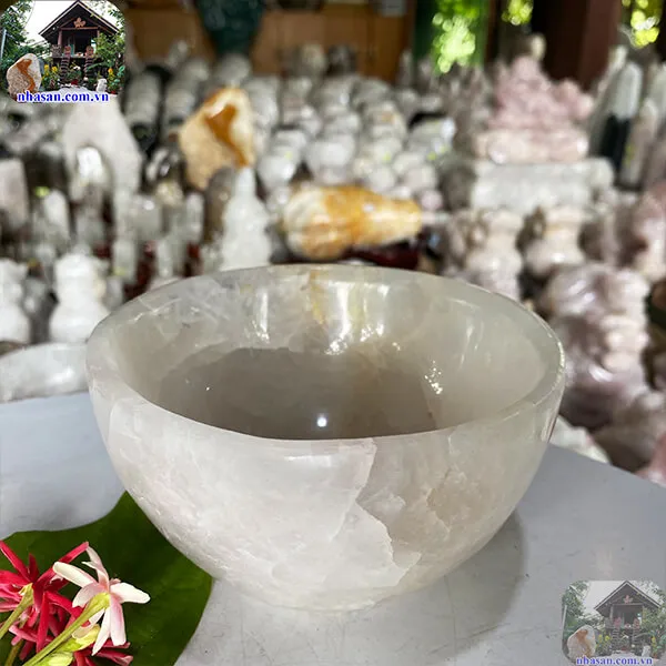 Bát đá thạch anh hồng 800gr-13cm B57
