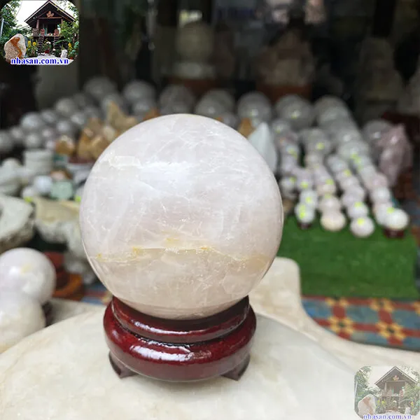 Quả cầu thạch anh hồng 9cm-1.22kg-QC1113