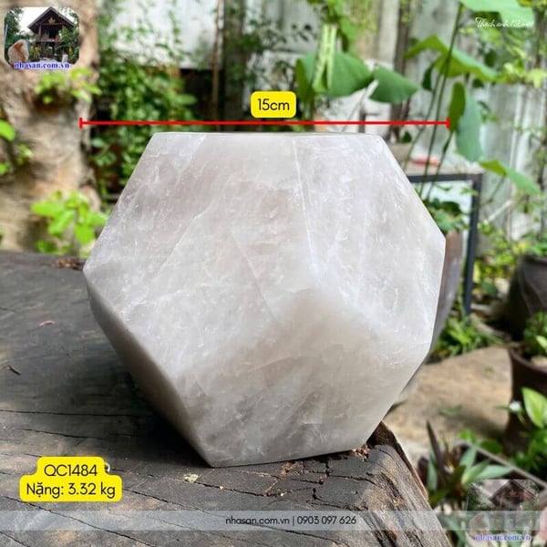 Đá thạch anh 12 mặt QC1484 - 3.32kg - 15cm