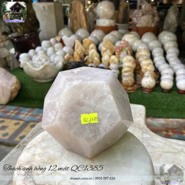 Thạch anh hồng 12 mặt QC1385 nặng 2.92kg, đường kính 12cm