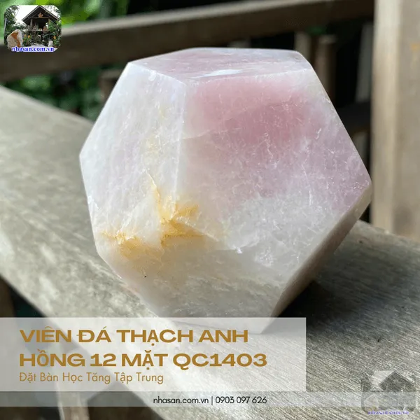 Thạch anh hồng 12 mặt QC1403 nặng 440gr, đường kính 7.6cm
