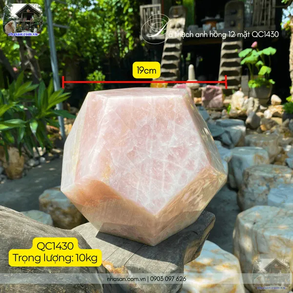 Đá thạch anh hồng 12 mặt QC1430 nặng 10kg, đường kính 19cm